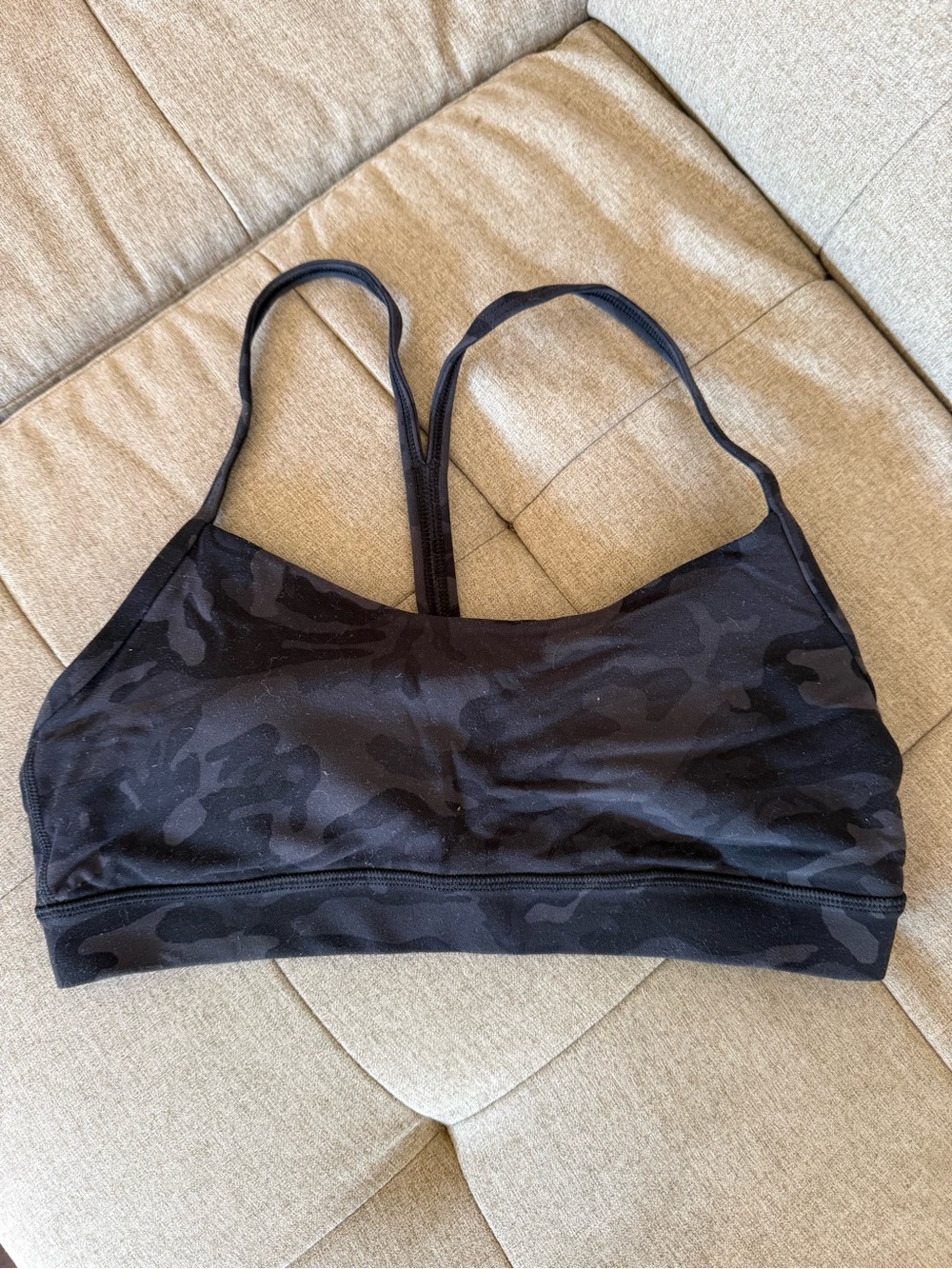 lululemon athletica Black Camo Strappy Sports Bra Size 8